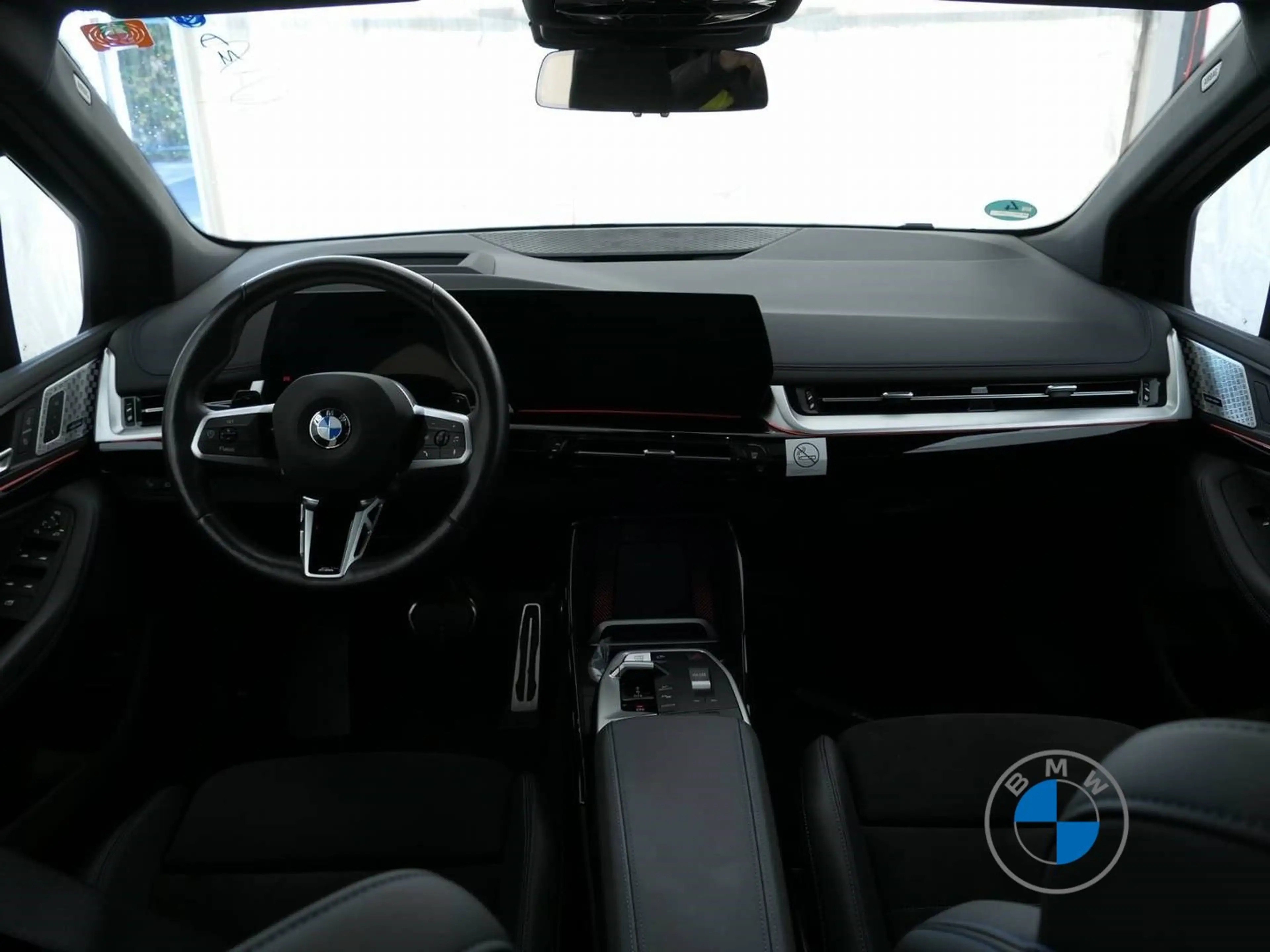 BMW 220 i Active Tourer M Sport Pano AHK HUD H/K — photo 8