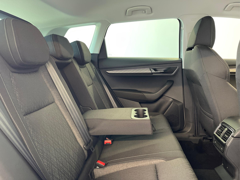 Skoda Karoq Selection 150PS DSG AHK+Navi+ACC+Kamera+Kessy+S... — photo 15
