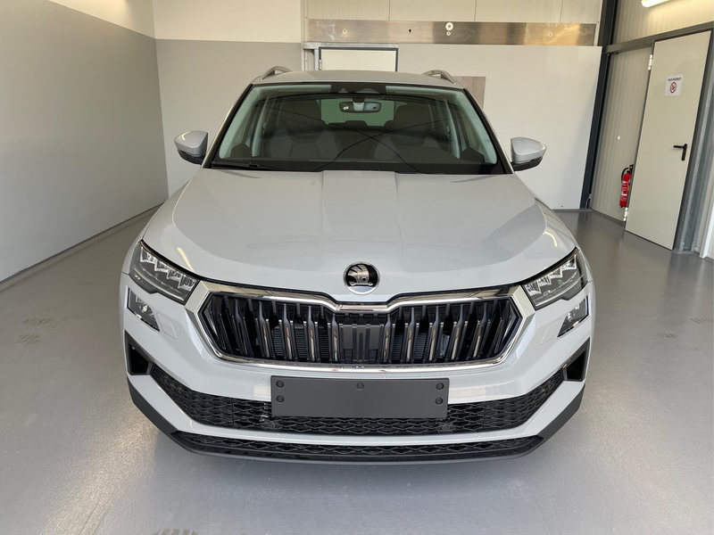 Skoda Karoq Selection 150PS DSG AHK+Navi+ACC+Kamera+Kessy+S... — photo 2