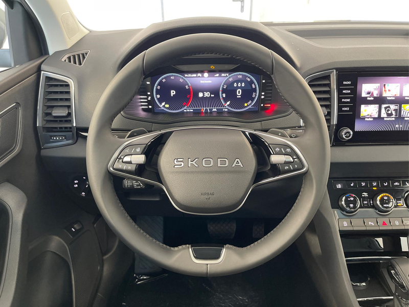 Skoda Karoq Selection 150PS DSG AHK+Navi+ACC+Kamera+Kessy+S... — photo 8