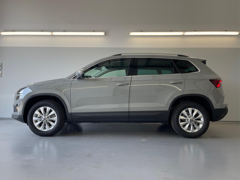 Skoda Karoq Selection 150PS DSG AHK+Navi+ACC+Kamera+Kessy+S... — photo 3