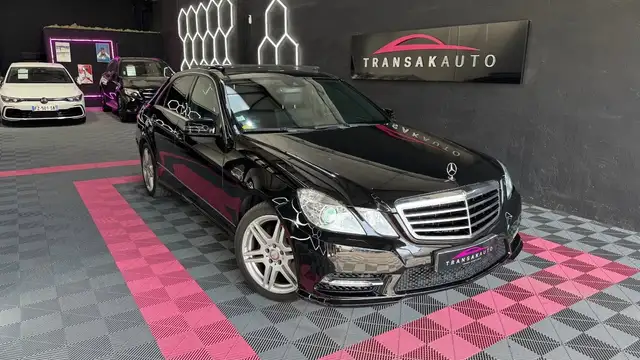 Mercedes-Benz E 55 AMG BlueEfficiency Avantgarde Pack AMG 220 CDI 2.2 170 cv ges chauffant Toit ouvrant