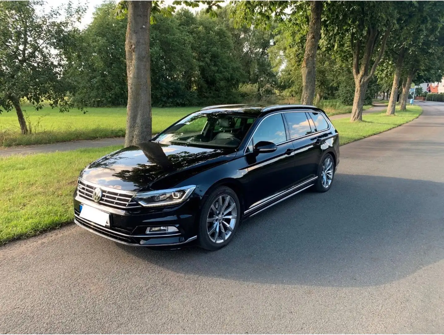 Volkswagen Passat Variant Passat Variant 2.0 TDI DSG, 3x R-Line, Highline Negro - 2