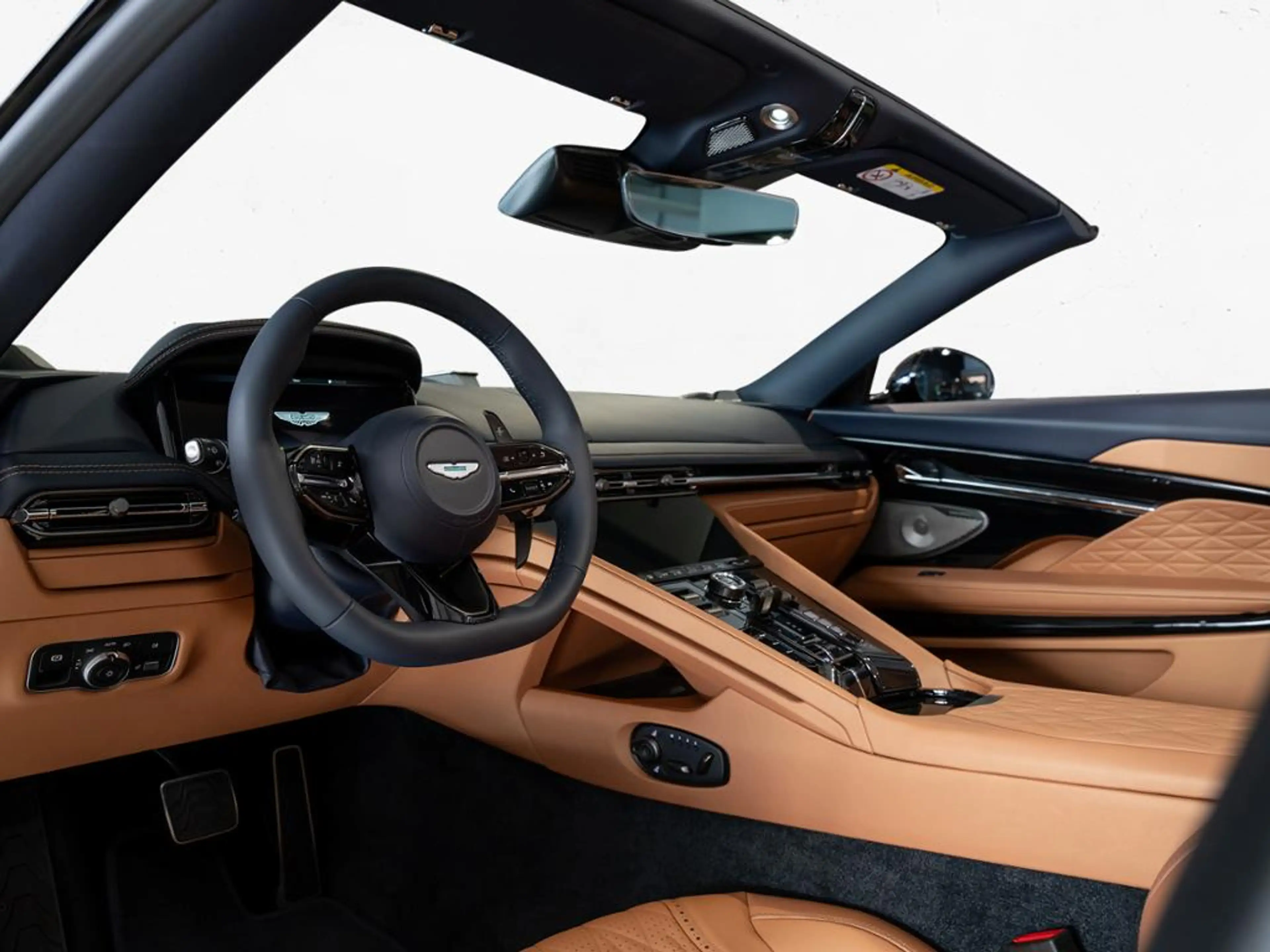 Aston Martin DB12 Volante Aston Martin Hamburg — photo 4