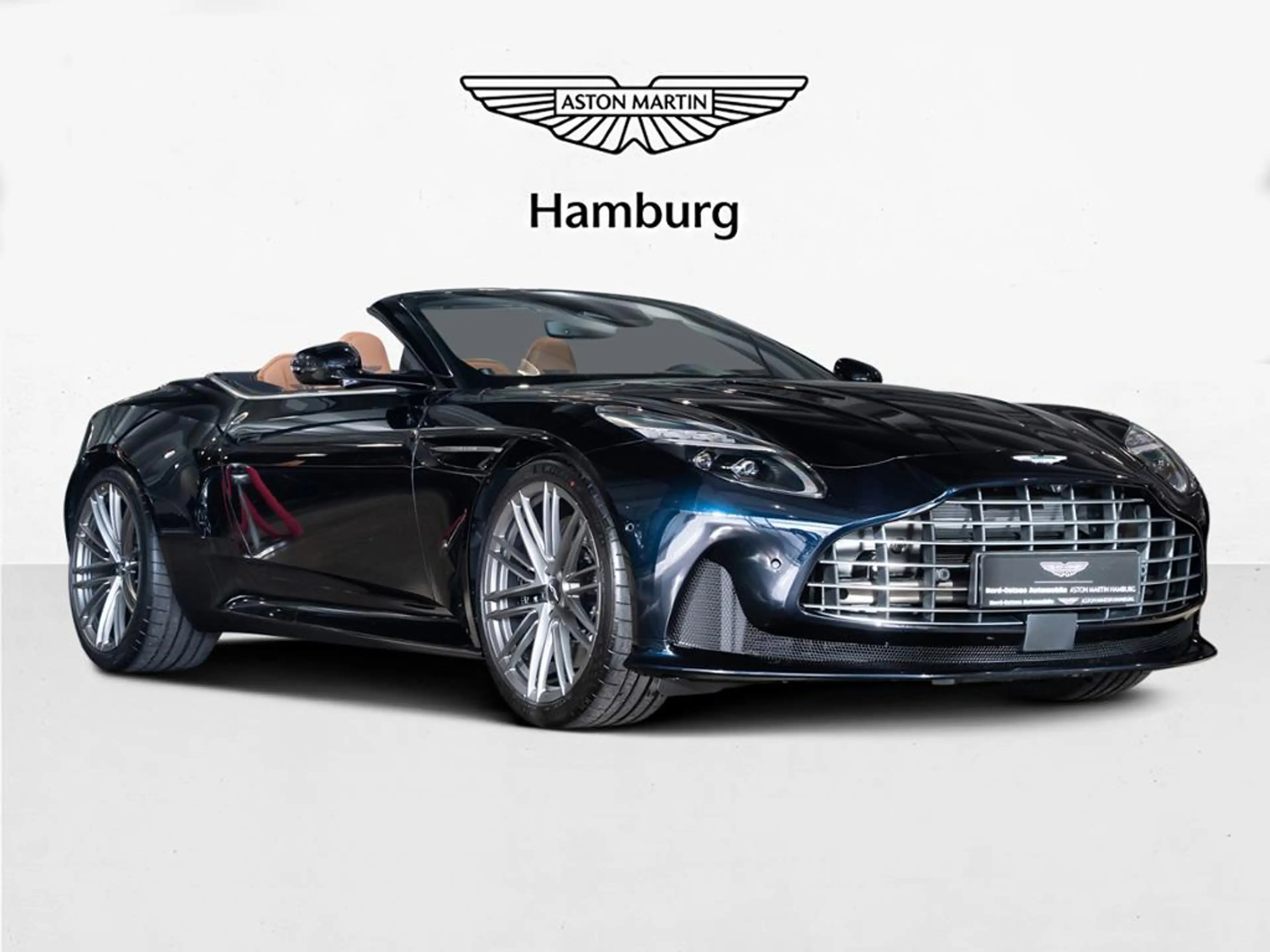 Aston Martin DB12 Volante Aston Martin Hamburg — photo 2