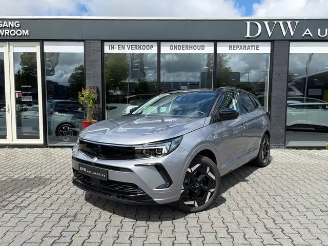 2024 Opel Grandland in Grey for sale