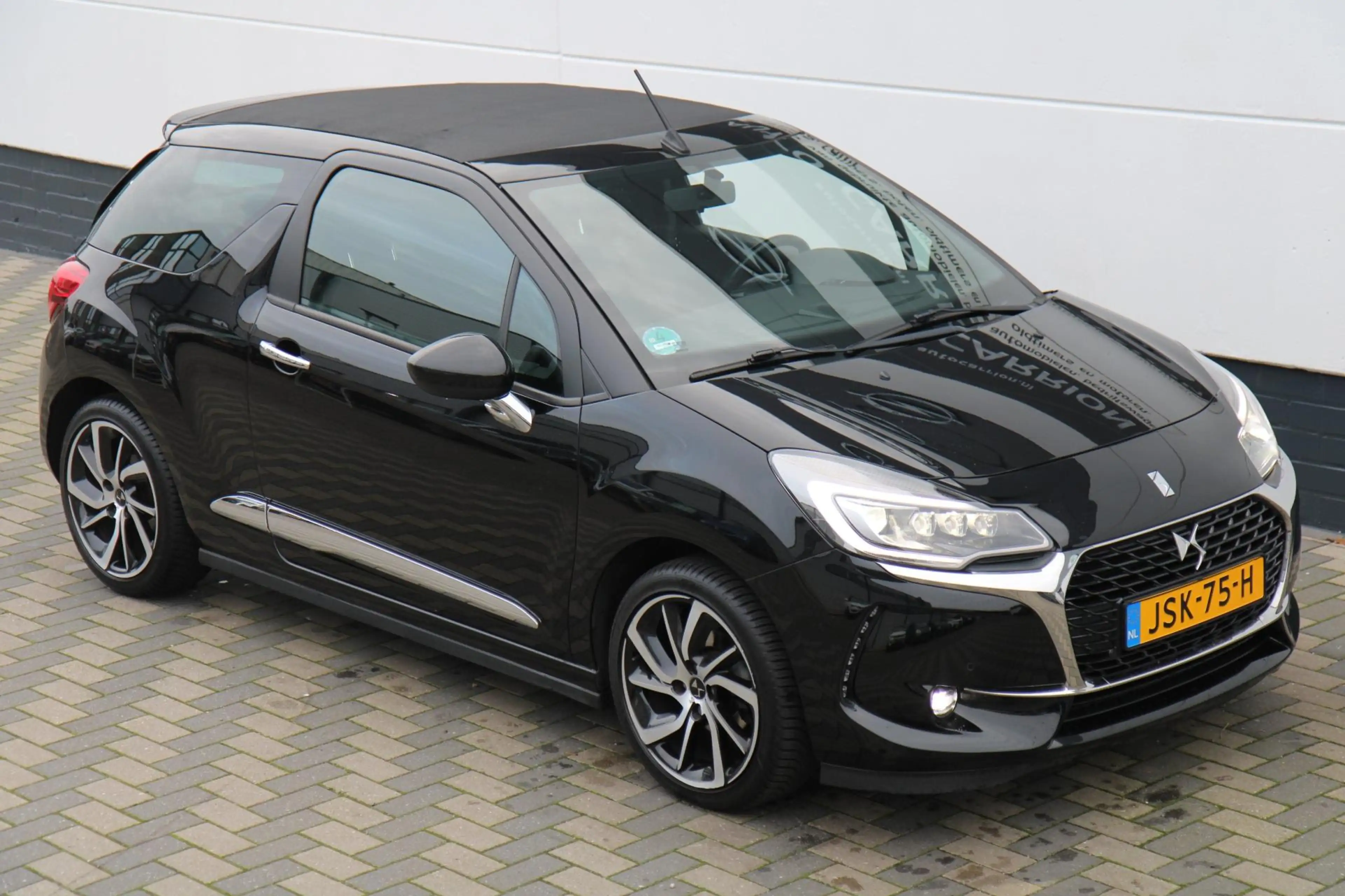 DS Automobiles DS 3 Cabrio 1.2 PureTech So Chic Hifi Sound Navi Camera — photo 2