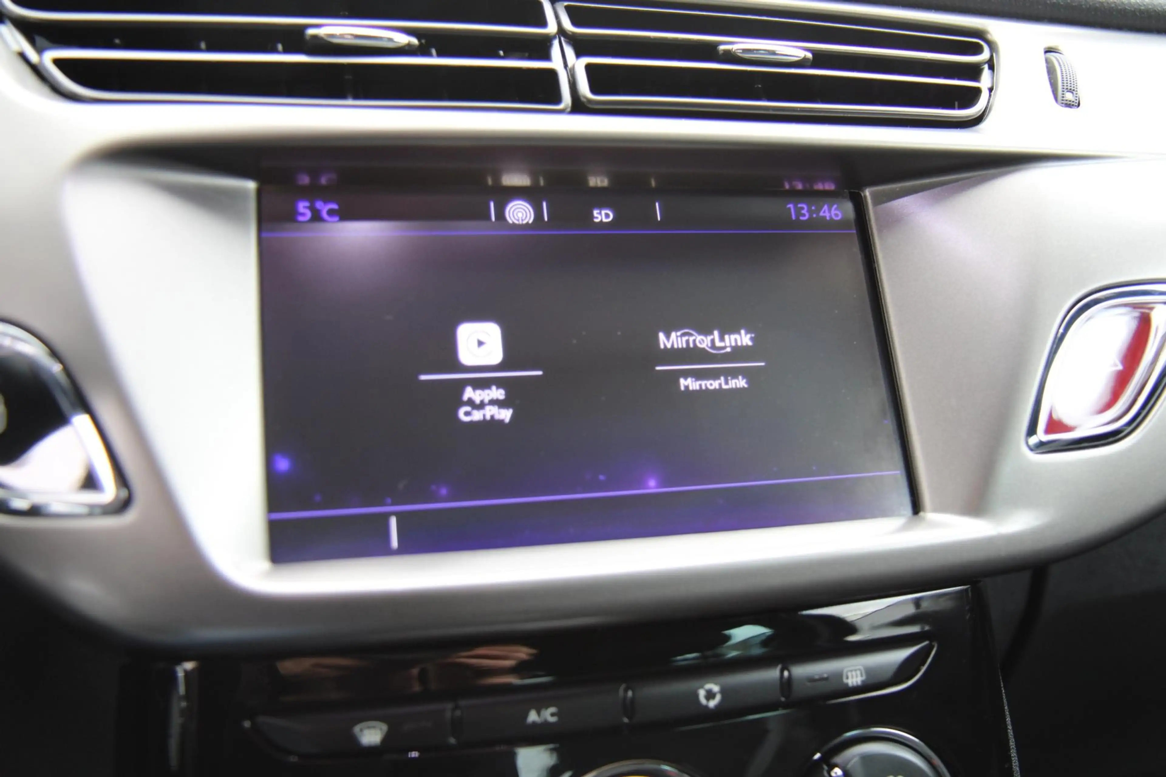DS Automobiles DS 3 Cabrio 1.2 PureTech So Chic Hifi Sound Navi Camera — photo 29