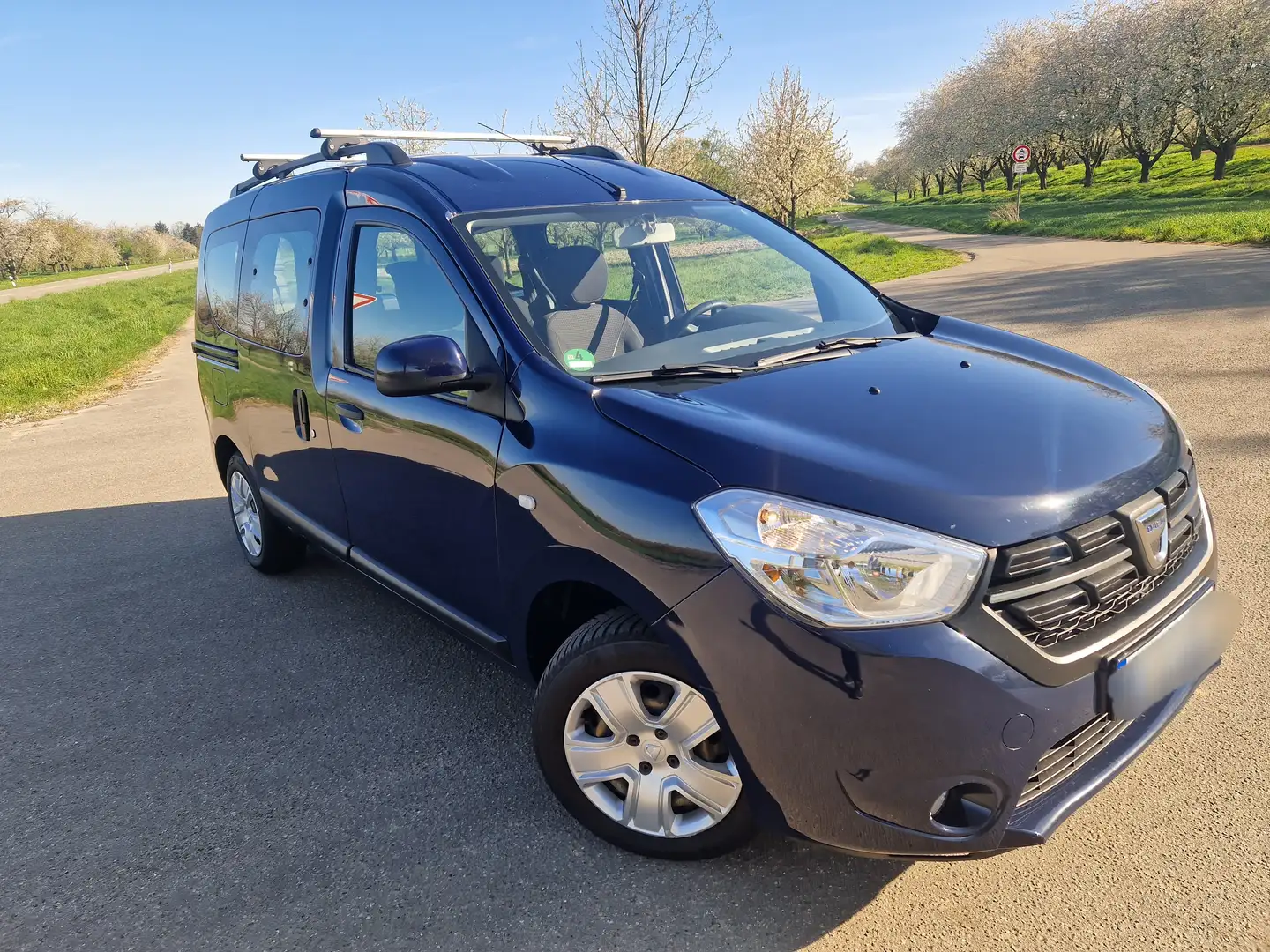 Dacia Dokker Dokker SCe 100 Comfort Blau - 1
