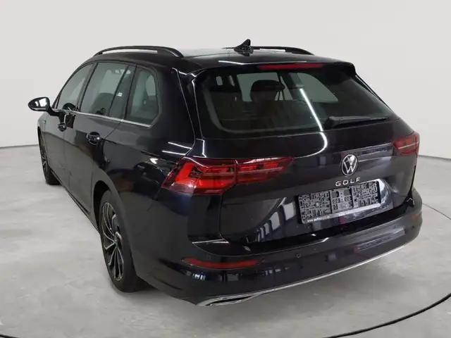 Volkswagen Golf view 5