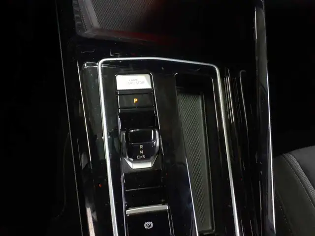 Volkswagen Golf view 10