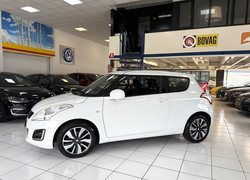 Suzuki Swift 1.2 Base EASSS — photo 6