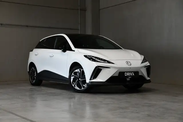 MG MG4 WAARBORG TOT 10/2030 l 64 kWh l Comfort l DAB l Carplay l 360° l