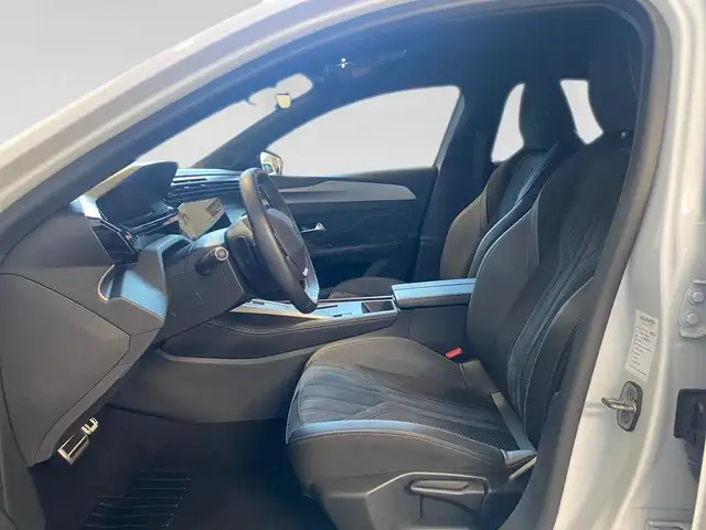 Peugeot 308 view 7
