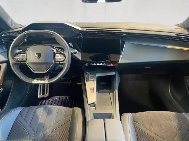 Peugeot 308 view 6