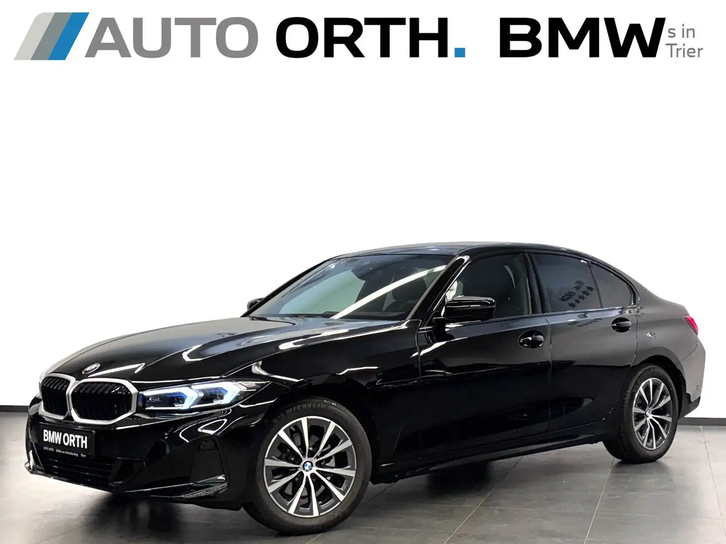 BMW 320 d Limousine AUT. LC+ HUD KAMERA SP-SITZE AHK Чорний - 1