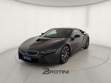 i8