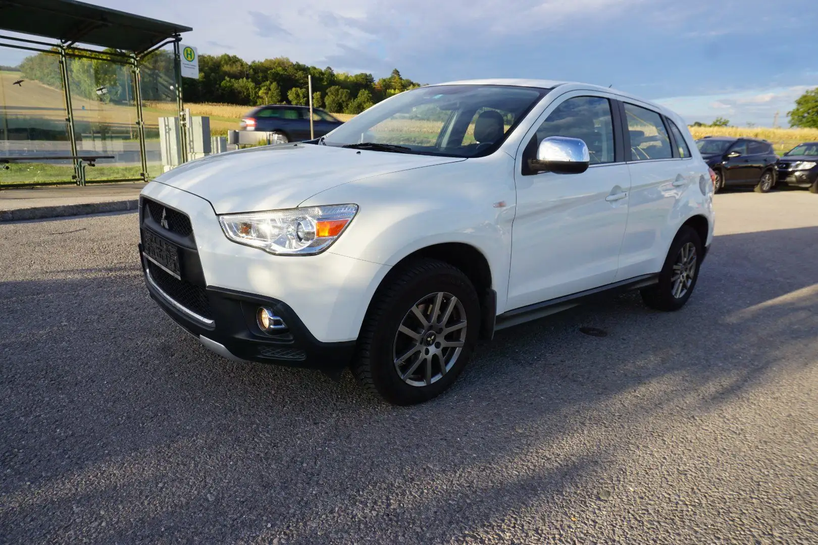 Mitsubishi ASX 1.8DI-D 116 Invite 2WD Weiß - 2