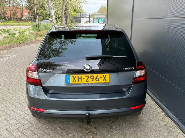 Skoda Rapid view 7