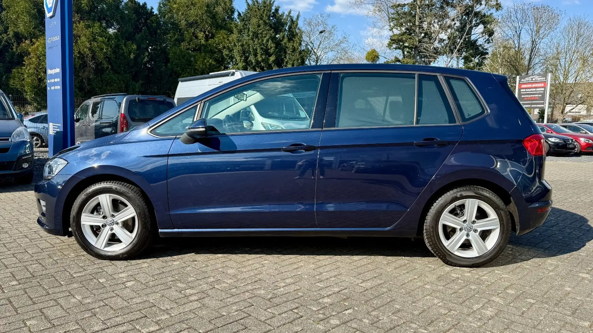 Volkswagen Golf VII Sportsvan 1.2 TSI BMT NAVI ACC DSG Bleu - 2