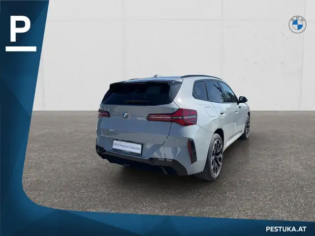 BMW X3 view 4