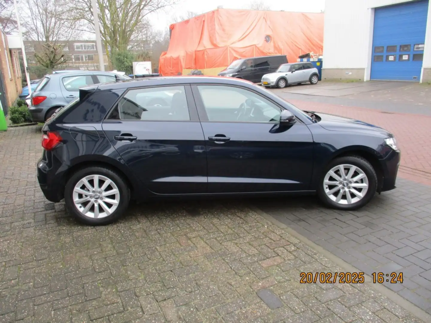 Audi A1 Sportback 35 TFSI S Line Pro line Stoelverw. Zwart - 2
