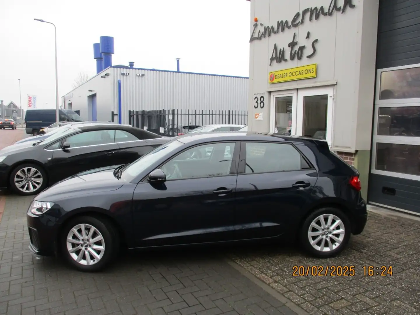 Audi A1 Sportback 35 TFSI S Line Pro line Stoelverw. Zwart - 1