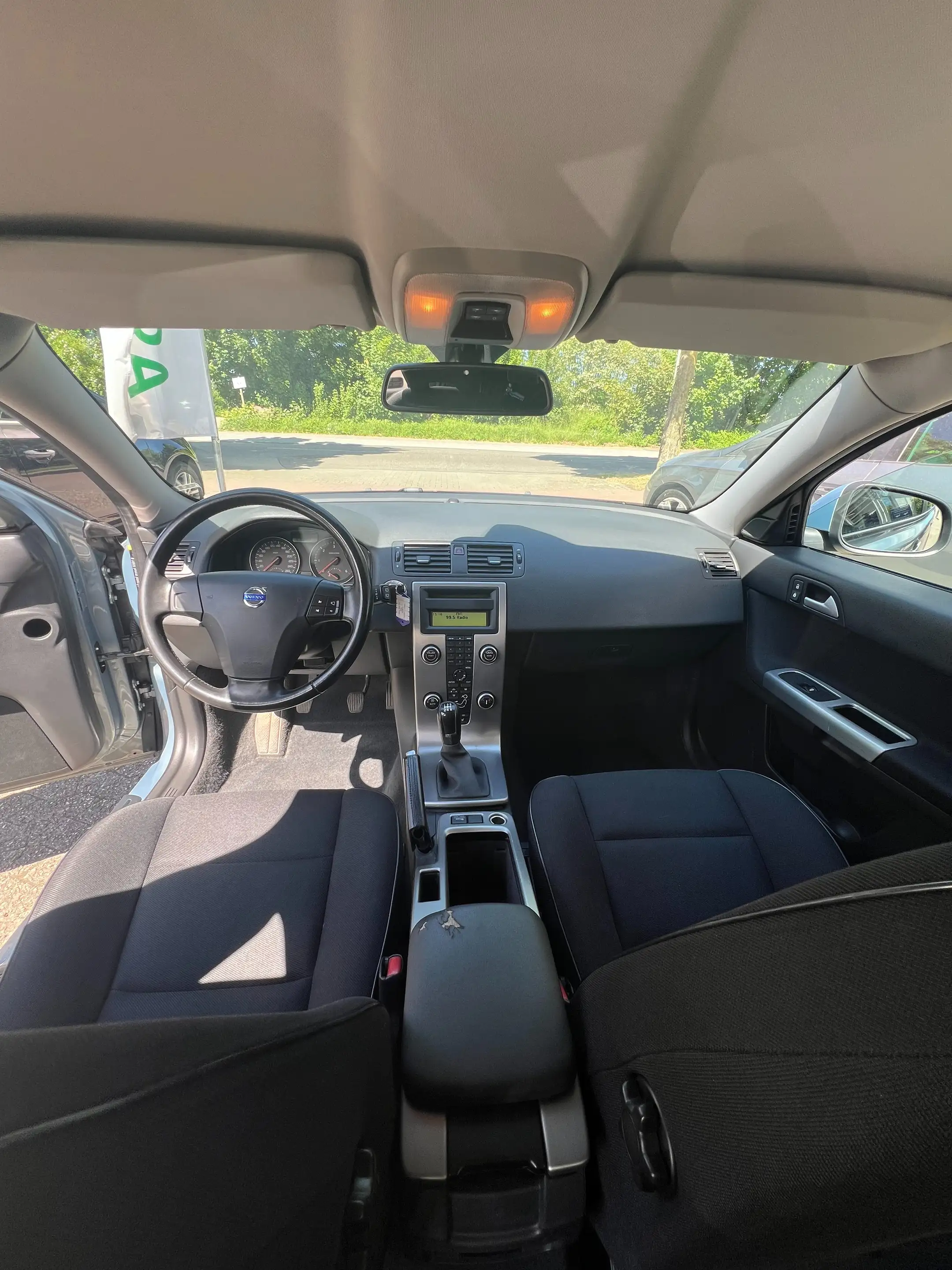 Volvo V50 TÜV & Inspektion NEU - Klimaanlage - Diesel — photo 9