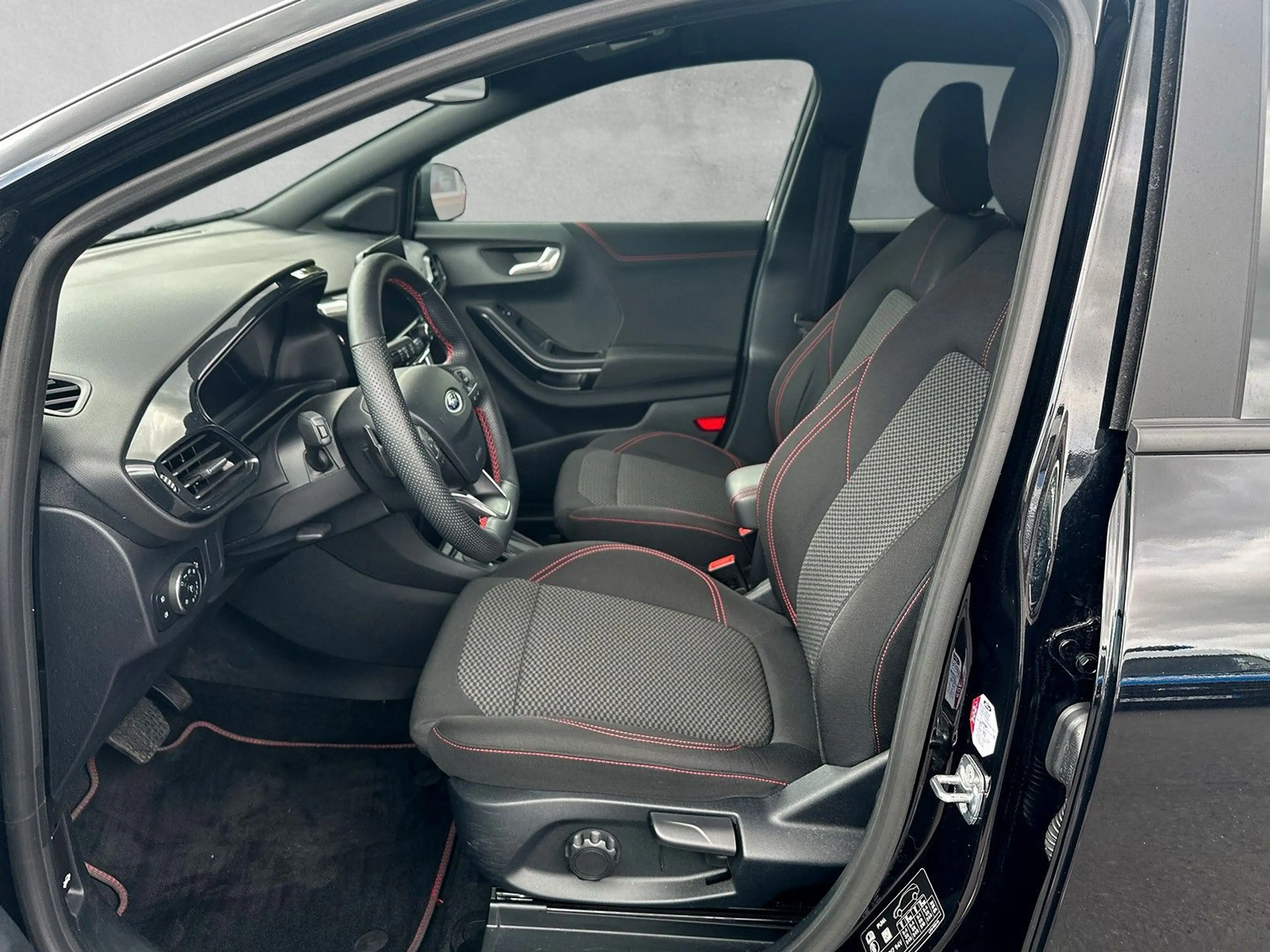 Ford Puma ST-Line — photo 9