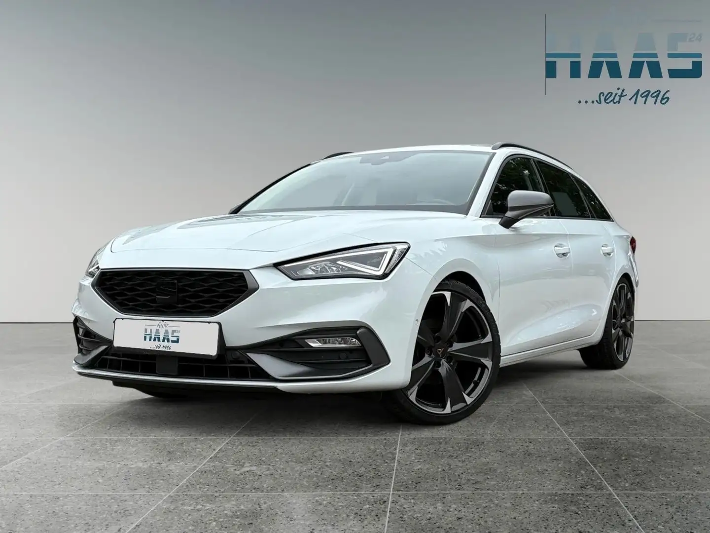 SEAT Leon Sportstourer FR 1.5TSI Assist*Navi*19LM*AHK Weiß - 1