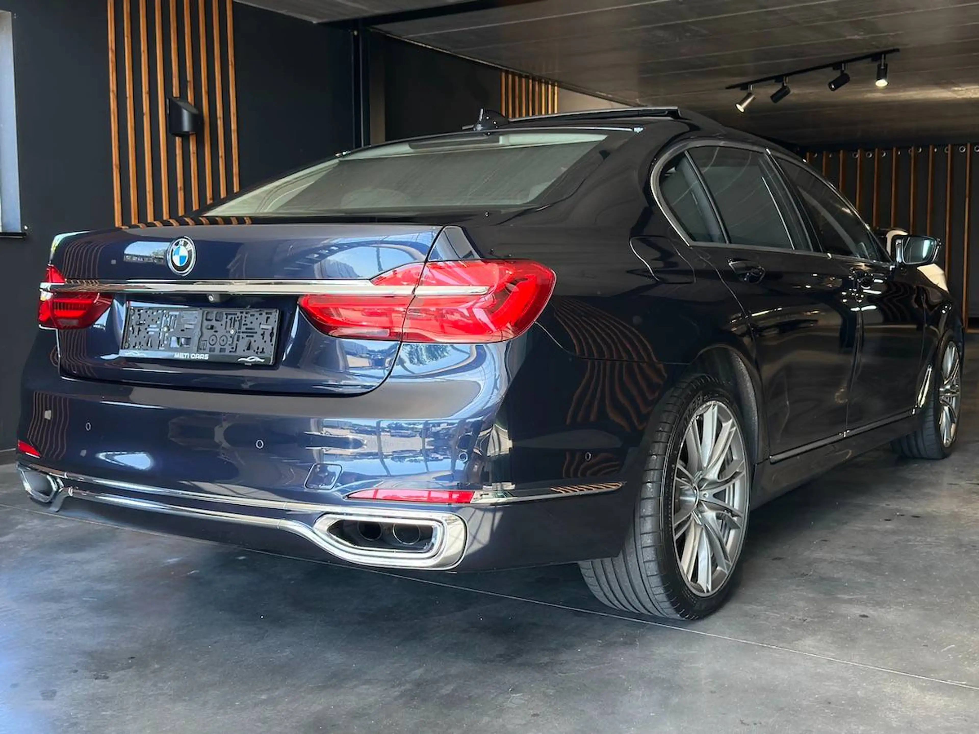 BMW 750 LI XDRIVE | Massage | ACC | Pano | B&W | ... — photo 9