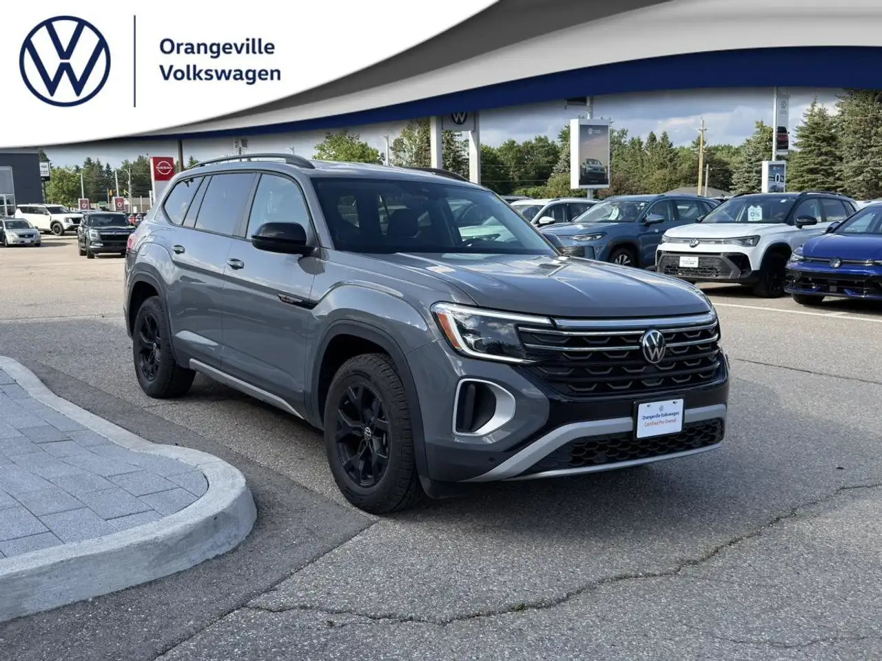 Volkswagen Atlas снимка Volkswagen Atlas