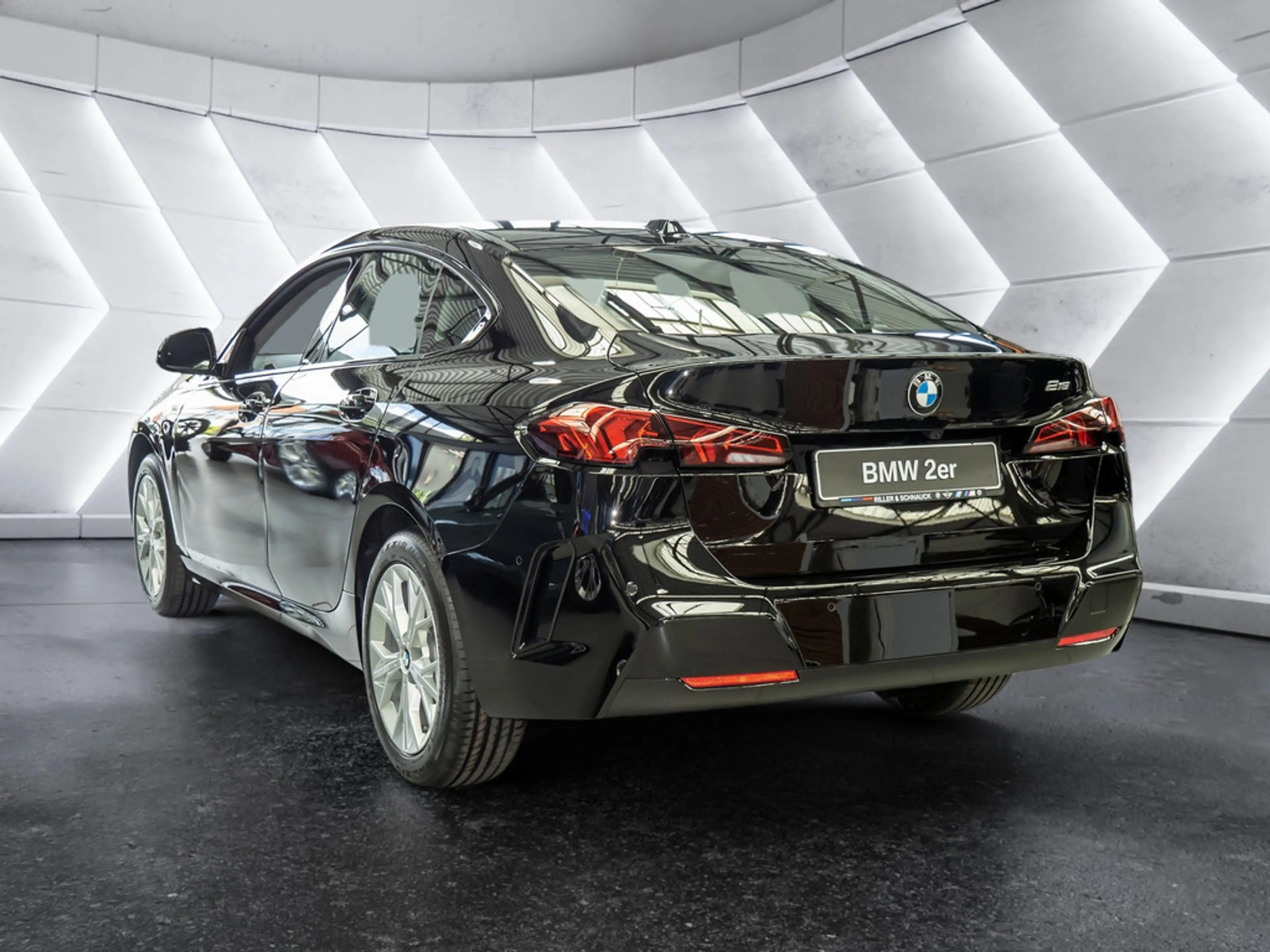 BMW 216 Gran Coupe KLIMA PDC SHZ KAMERA NAVI LED — photo 4