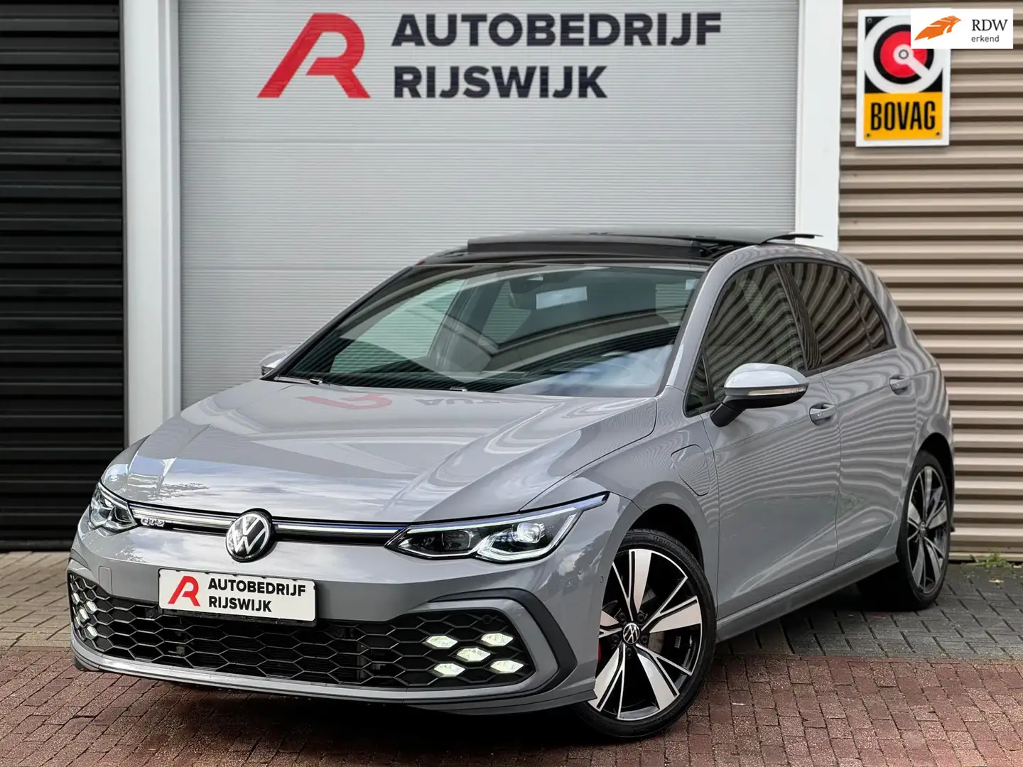 Volkswagen Golf GTE 1.4 eHybrid Pano/Matrix/Camera/Blindspot Gris - 1