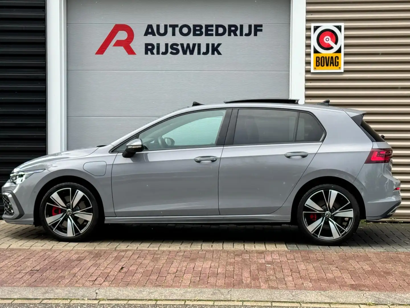 Volkswagen Golf GTE 1.4 eHybrid Pano/Matrix/Camera/Blindspot Gris - 2