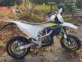 Husqvarna 701 Supermoto Fehér - thumbnail 2