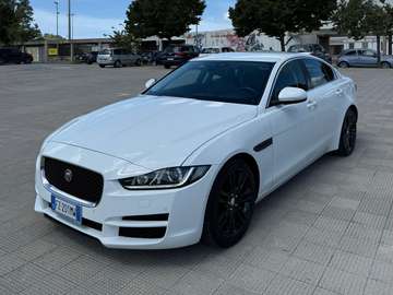 XE 2.0d Pure edition 180cv auto