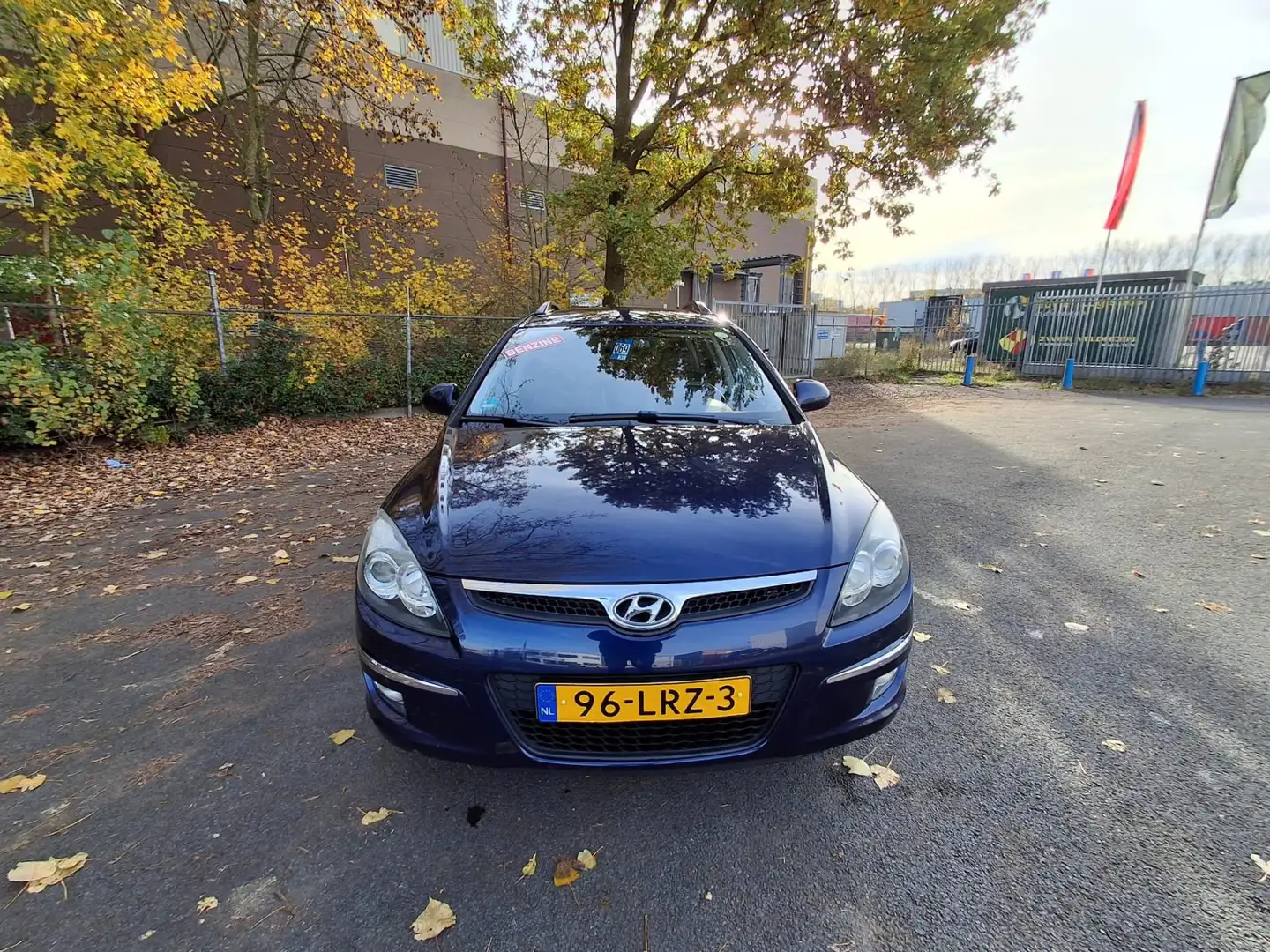 Hyundai i30 CW 1.6i Blue Dynamic LEUKE AUTO RIJDT EN SCHAKELT Blauw - 2