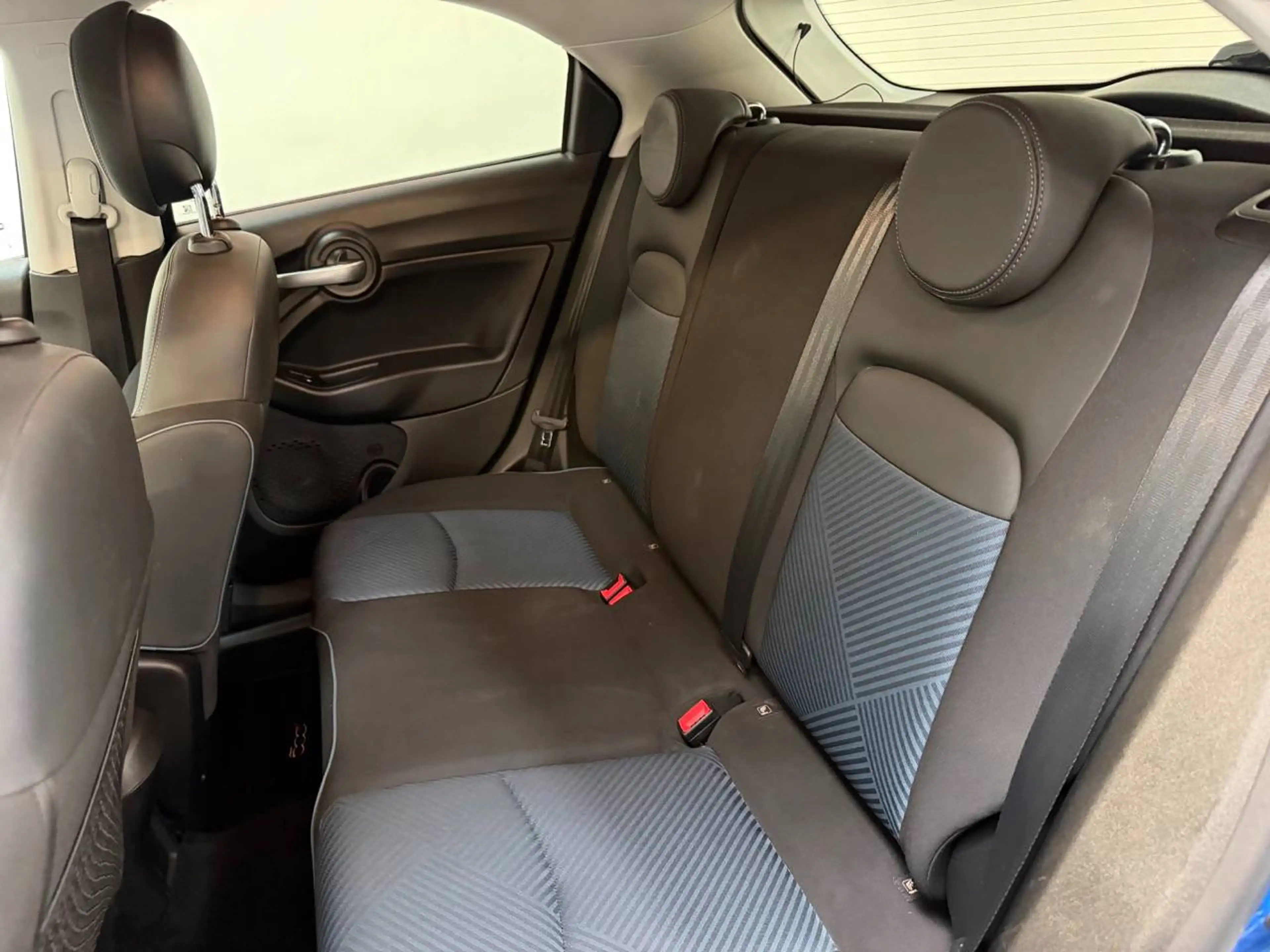 Fiat 500X 500X 1.6i E-torq Mirror — photo 9