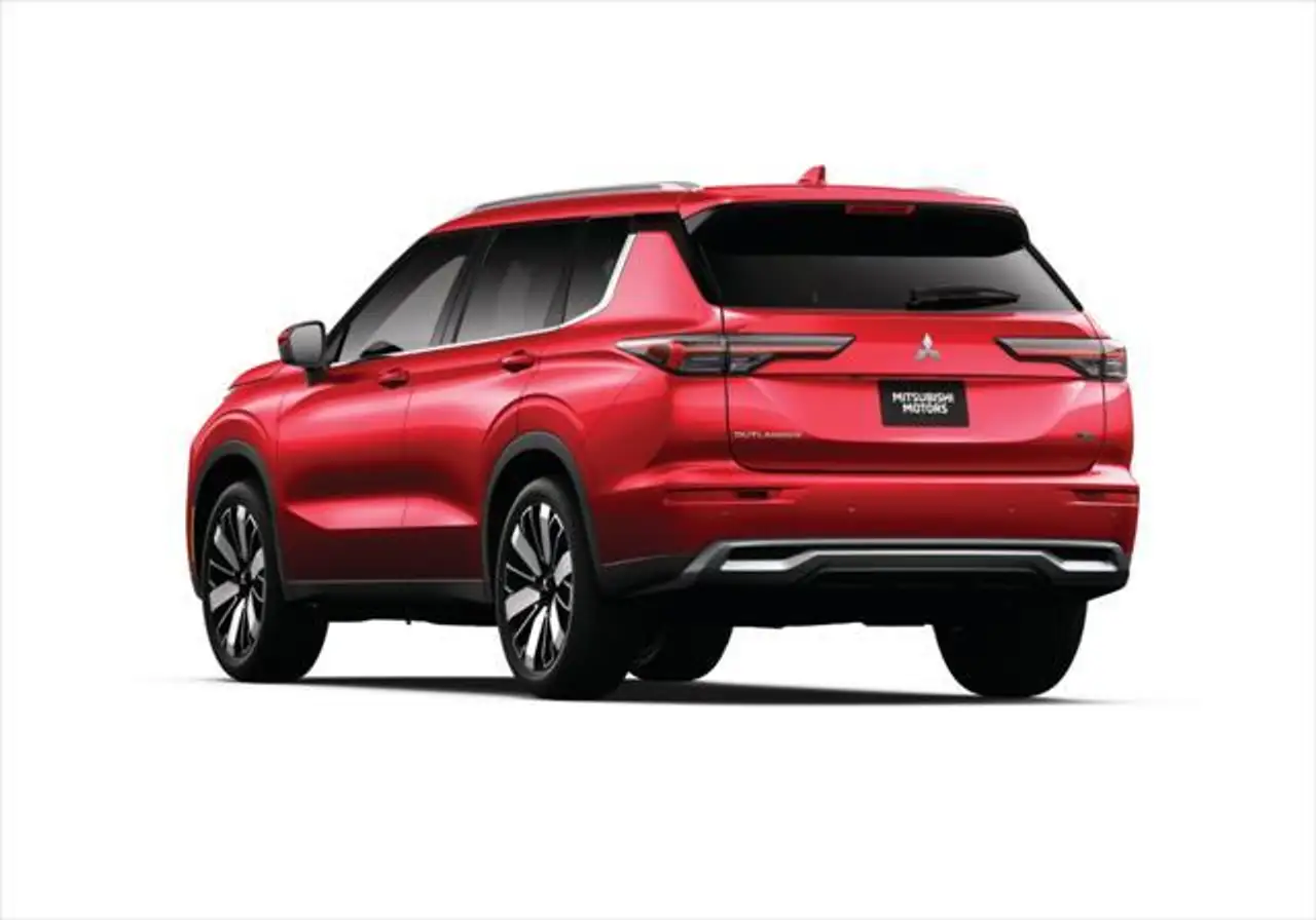 Mitsubishi Outlander снимка Mitsubishi Outlander