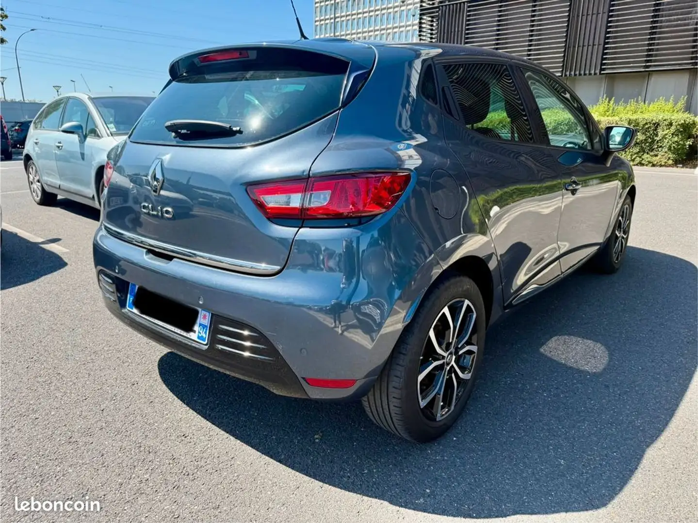 Renault Clio iv phase 2 0.9 tce 90ch limited (3-4 fois sans fra Gris - 2