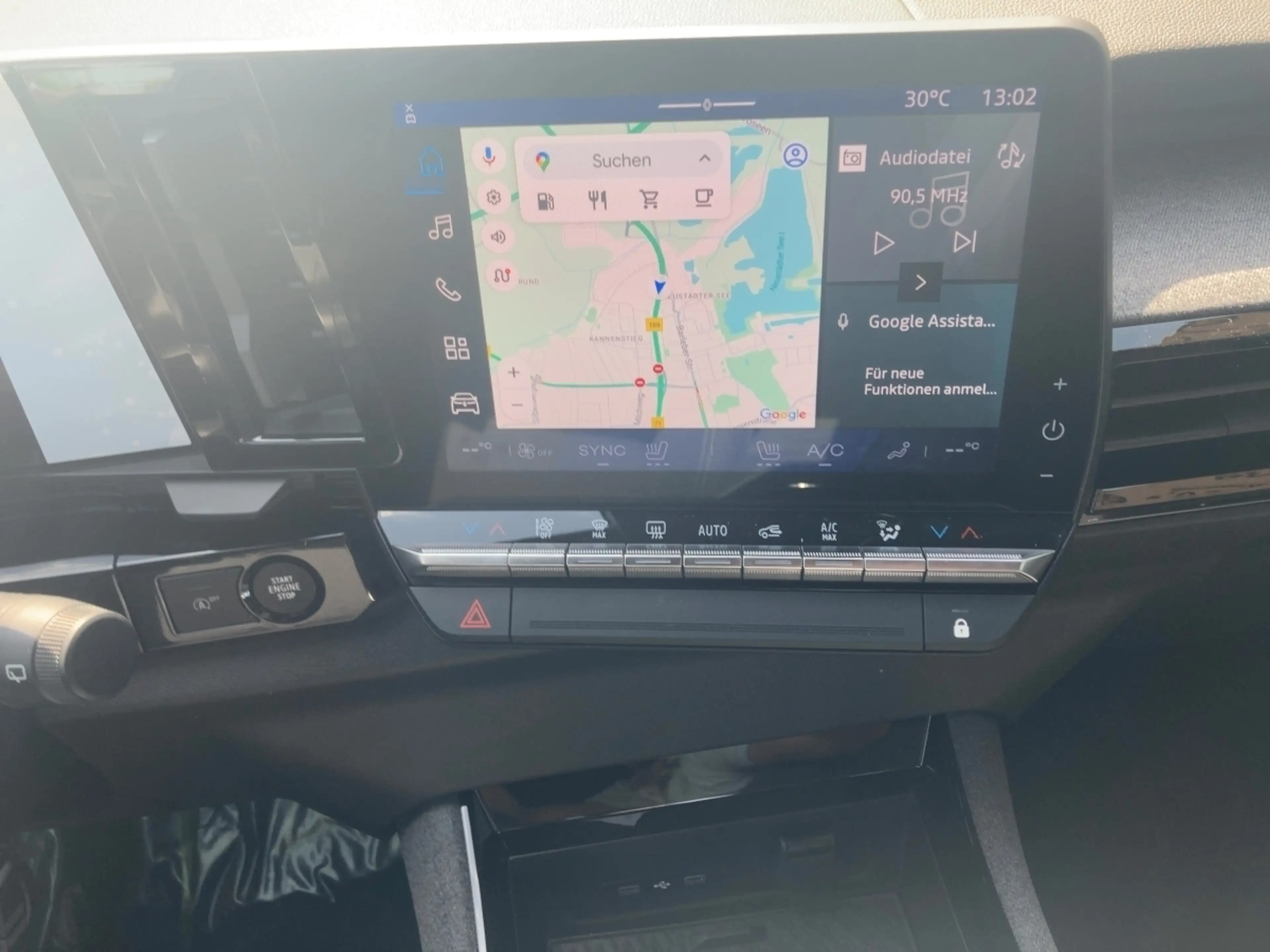 Renault Austral Evolution Mild Hybrid 160 Automatik — photo 11
