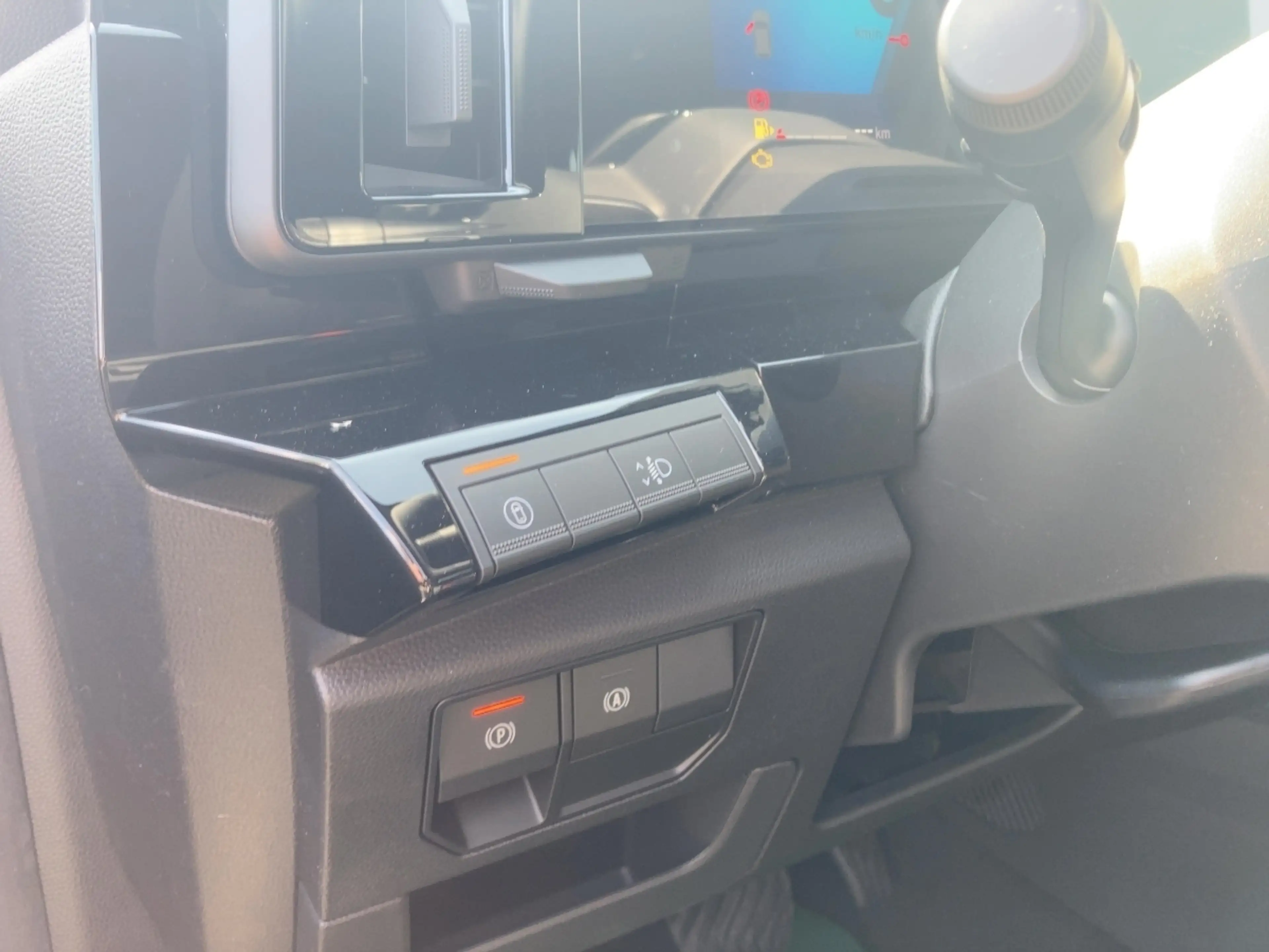 Renault Austral Evolution Mild Hybrid 160 Automatik — photo 13