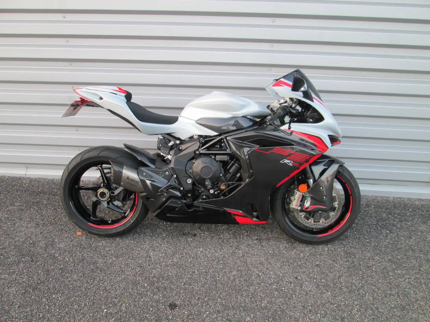 MV Agusta 800 Grijs - 2