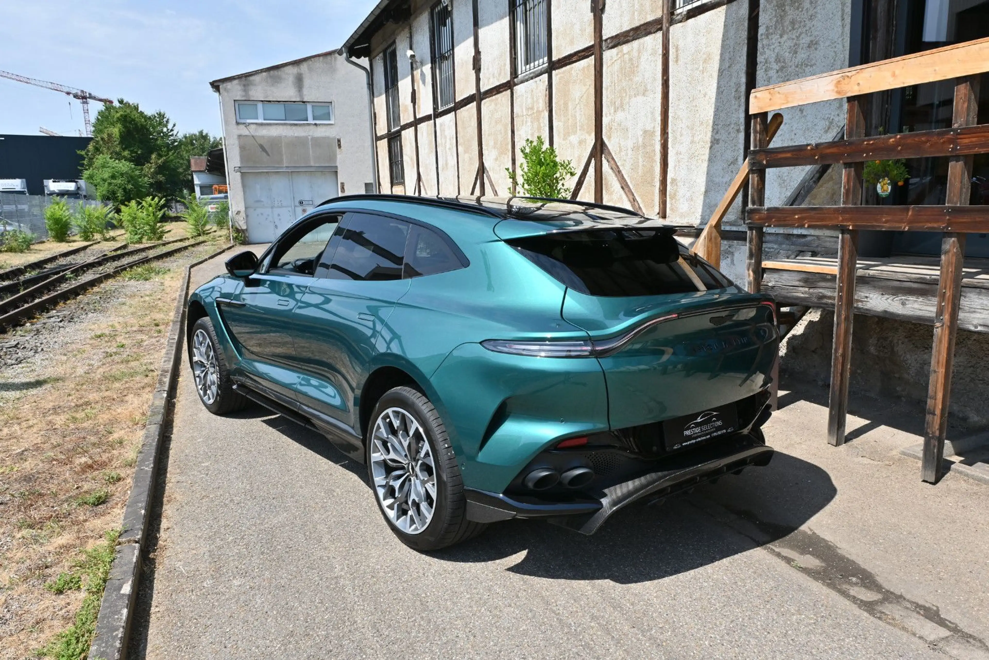 Aston Martin DBX 707/Abs.Voll!/Carbon/Folie/Echte Vollaussta! — photo 5