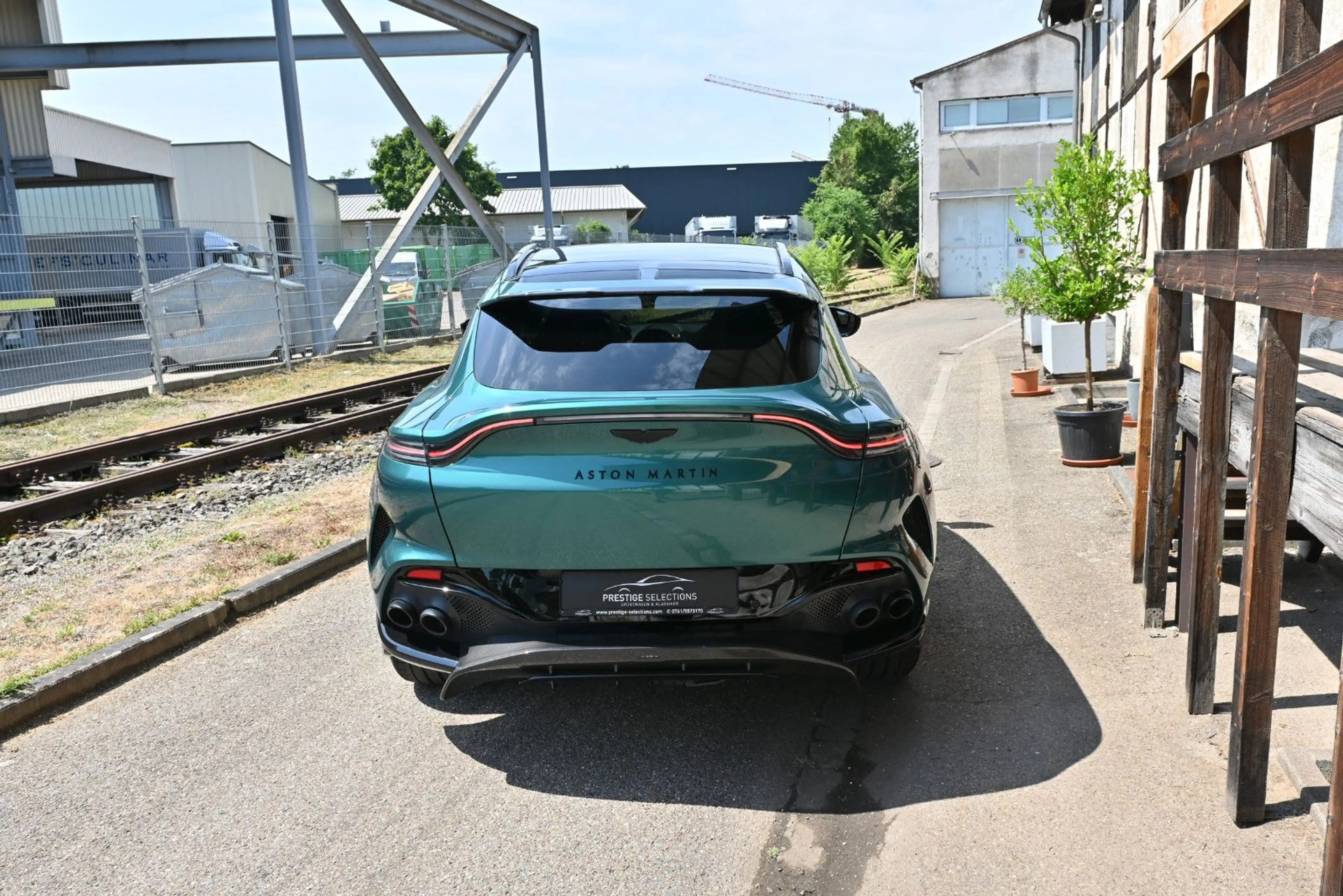 Aston Martin DBX 707/Abs.Voll!/Carbon/Folie/Echte Vollaussta! — photo 10