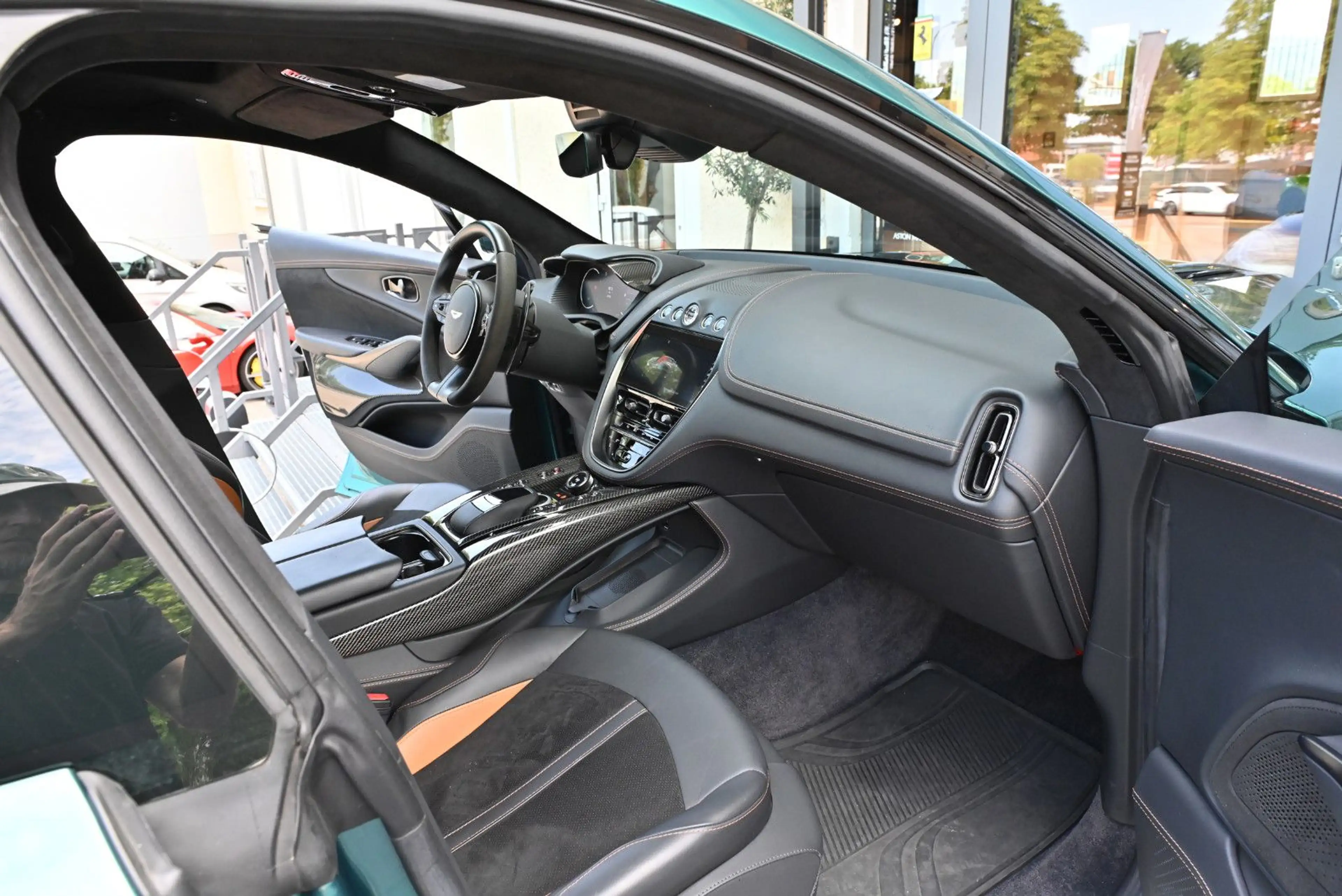 Aston Martin DBX 707/Abs.Voll!/Carbon/Folie/Echte Vollaussta! — photo 14