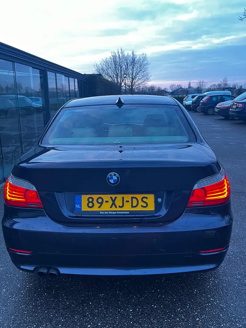 BMW 530 530i Aut. Blauw - 2