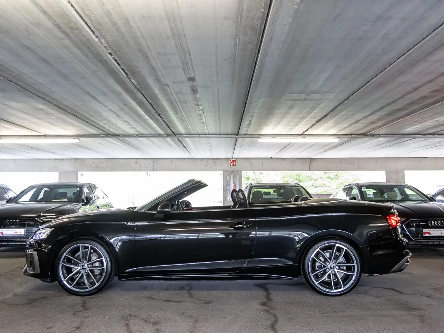 Audi A5 Cabriolet 40 TFSI quattro S line Matrix Memory Schwarz - 2