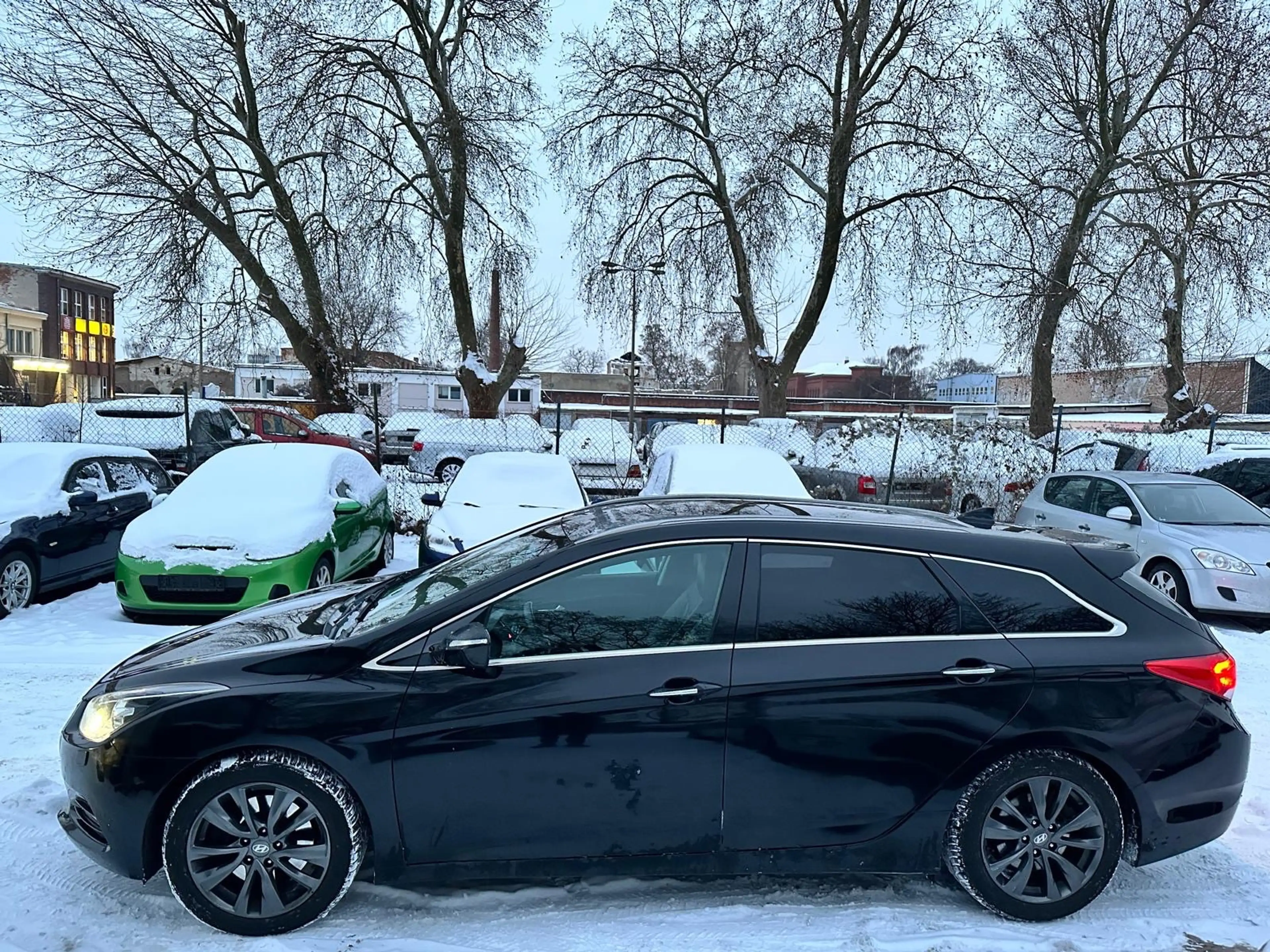 Hyundai i40 blue Premium Vollausstattung — photo 7